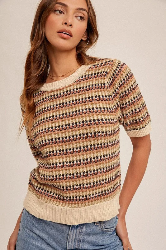 TEXTURED WEAVE CREW NECK SHORT SLEEVE SWEATER